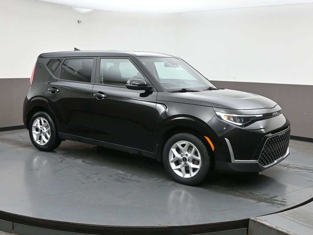 2023 Kia Soul EX FWD