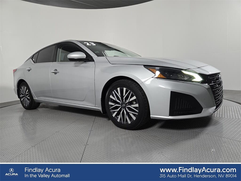 2023 Nissan Altima 2.5 SV FWD