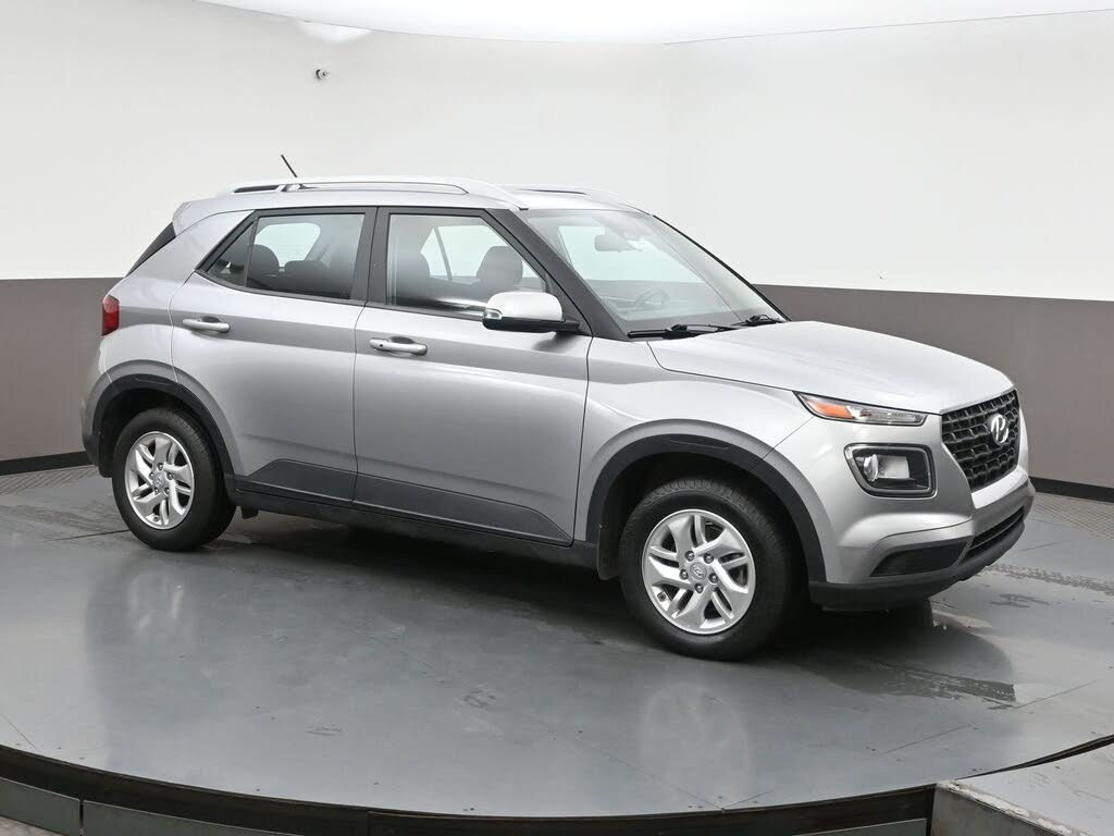 Hyundai Venue Preferred FWD 2024