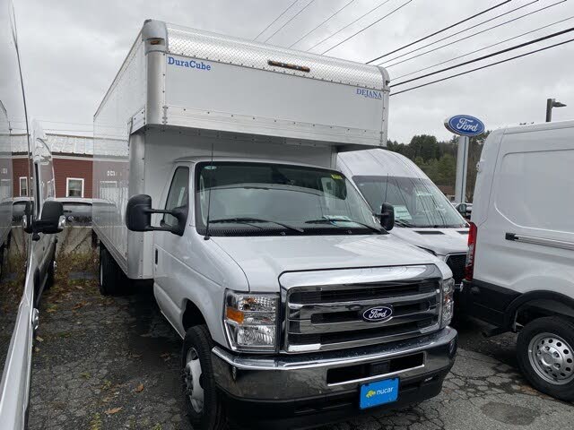 2026 Ford E-Series Chassis E-450 SD Cutaway 158 DRW RWD