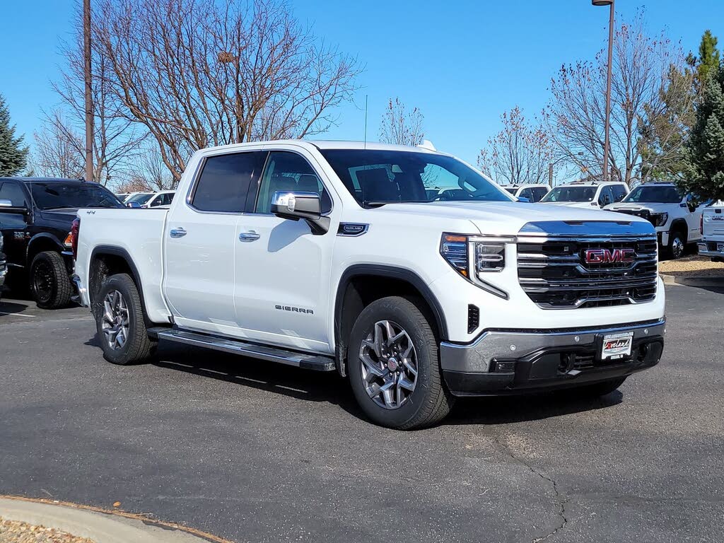 2026 GMC Sierra 1500 SLT Crew Cab 4WD