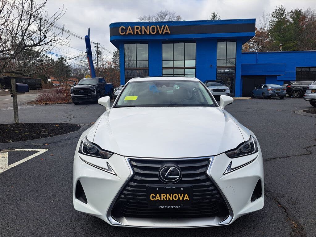 2019 Lexus IS 300 AWD
