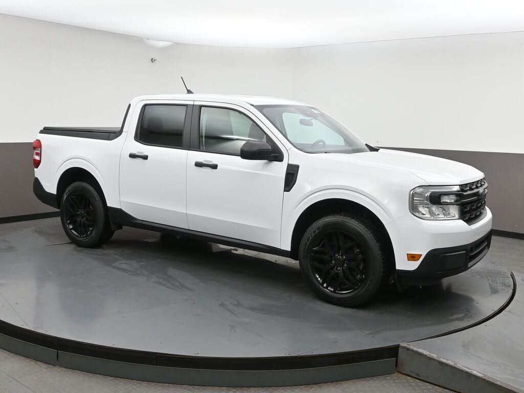 2022 Ford Maverick XL SuperCrew AWD