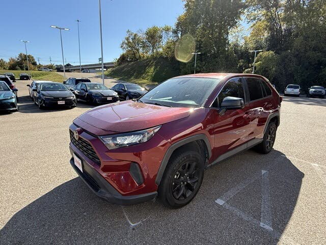 2022 Toyota RAV4 LE FWD