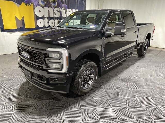 2024 Ford F-350 Super Duty Lariat Crew Cab 4WD