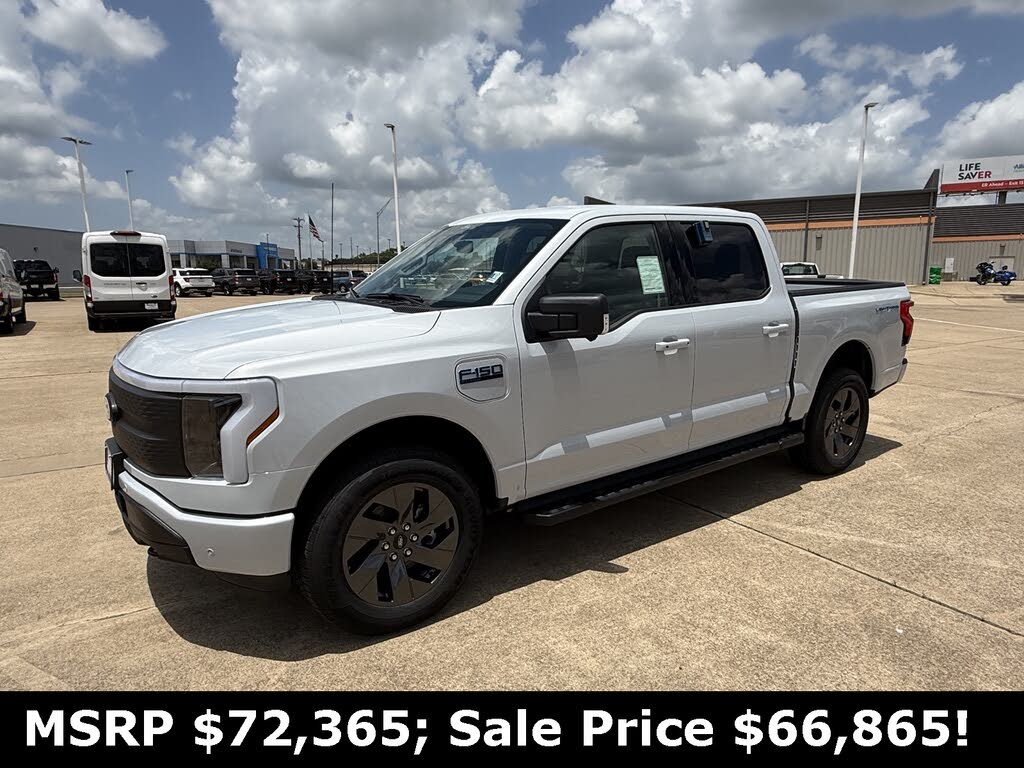 2025 Ford F-150 Lightning Flash SuperCrew AWD