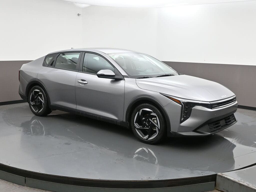 2025 Kia K4 EX FWD