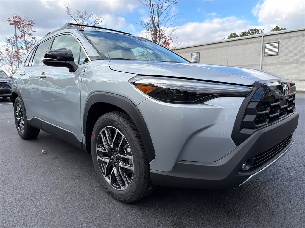 2026 Toyota Corolla Cross XLE FWD