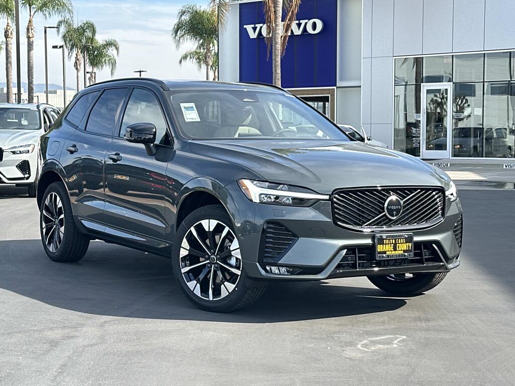 2026 Volvo XC60 B5 Plus AWD