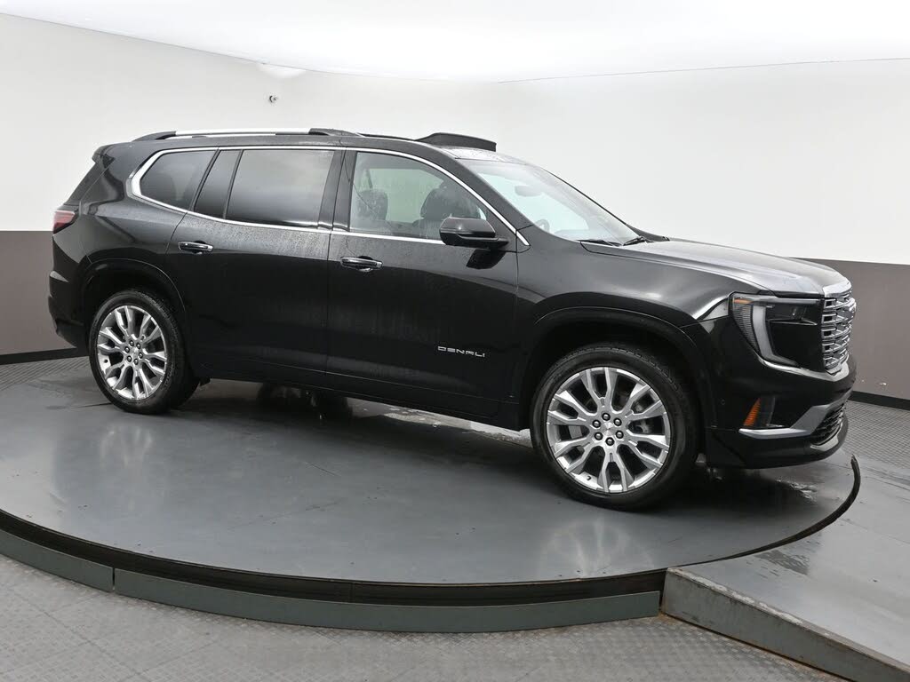 2024 GMC Acadia Denali AWD