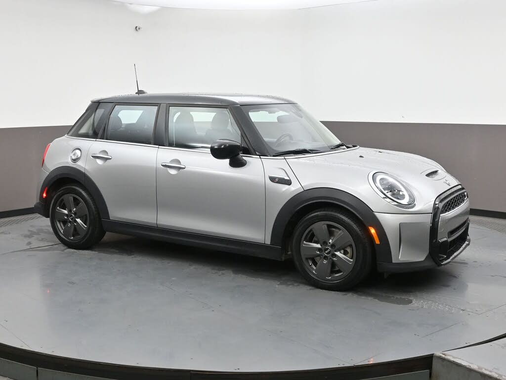 2024 MINI Cooper S 5-Door Hatchback FWD