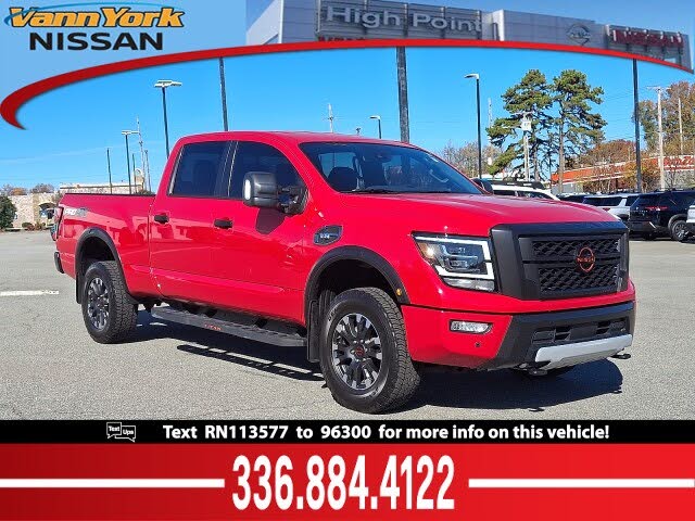 2024 Nissan Titan XD PRO-4X Crew Cab 4WD