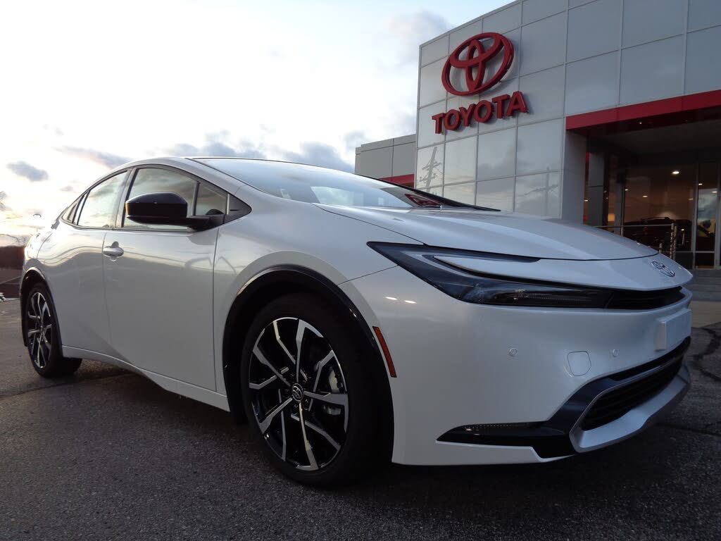 2026 Toyota Prius Plug-In Hybrid XSE FWD