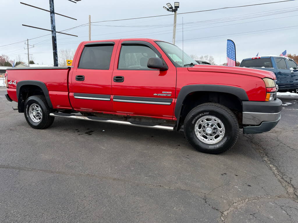 2005 Chevrolet Silverado 2500HD Work Truck Crew Cab LB 4WD