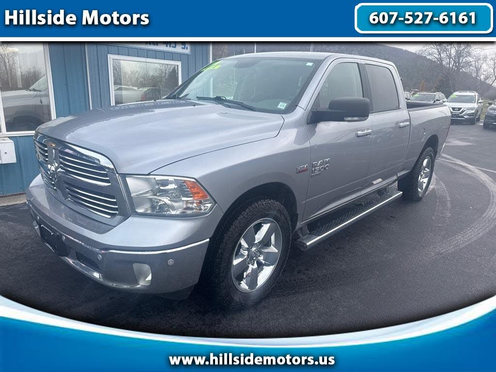 2019 RAM 1500 Classic SLT Crew Cab 4WD