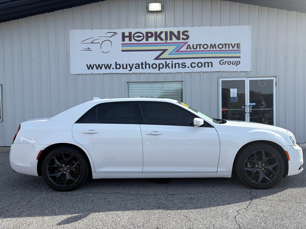 2022 Chrysler 300 S V6 RWD