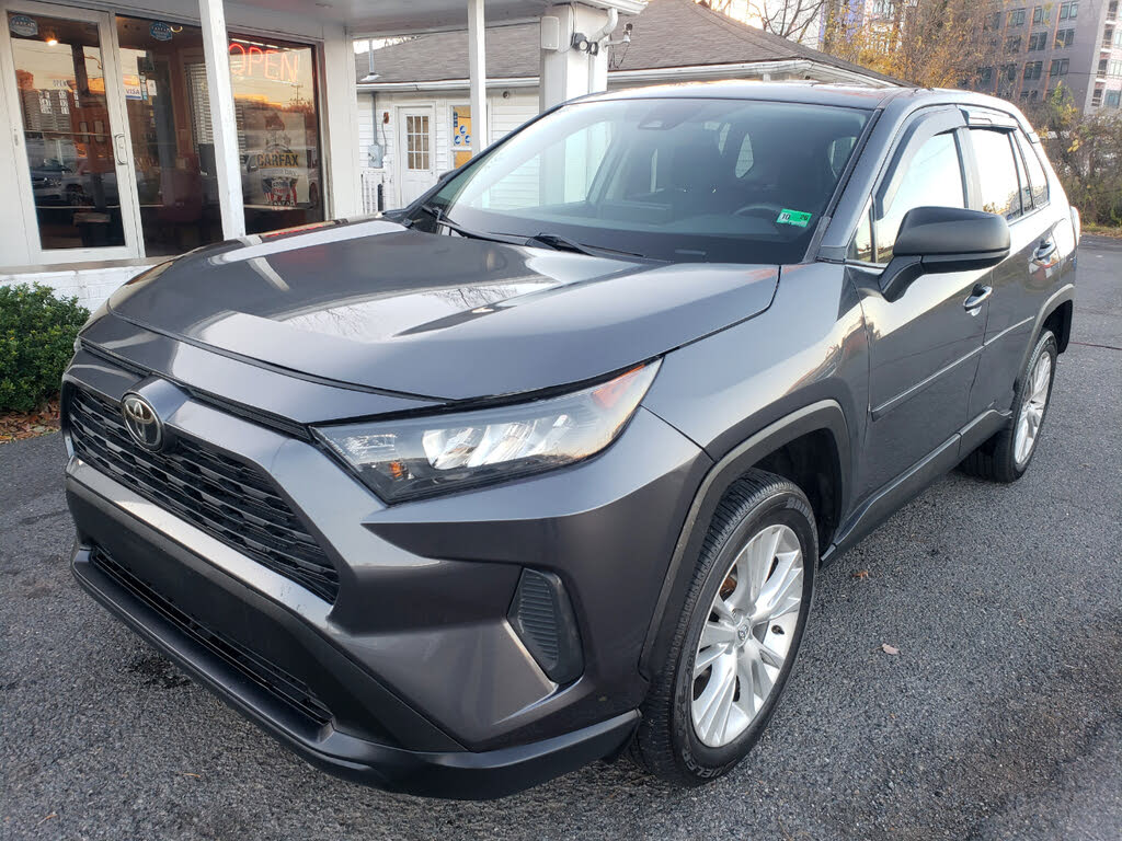 2022 Toyota RAV4 LE AWD