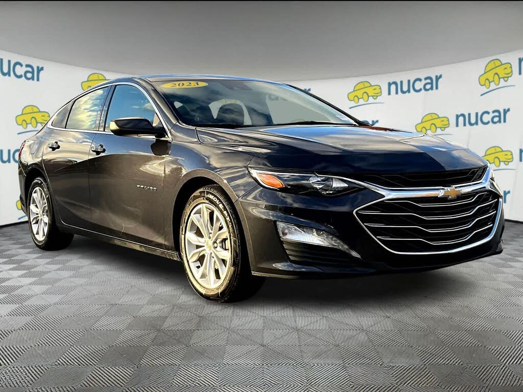 2023 Chevrolet Malibu LT with 1LT FWD
