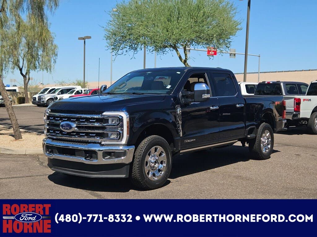 2025 Ford F-250 Super Duty Lariat Crew Cab 4WD