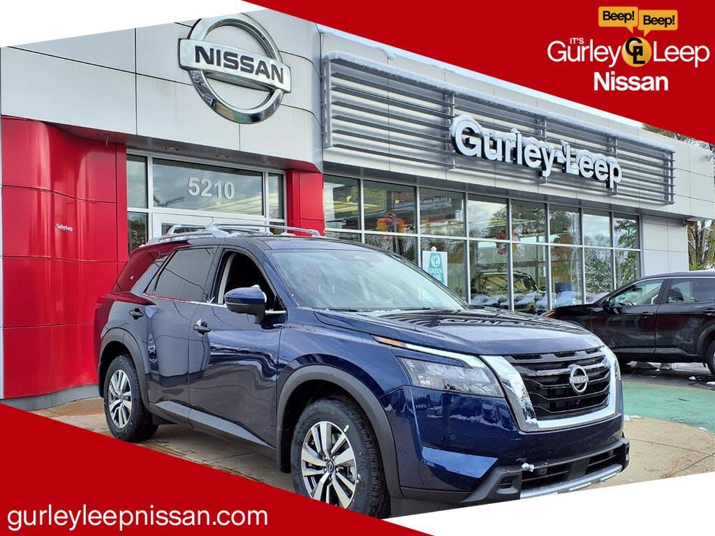 2025 Nissan Pathfinder SL 4WD