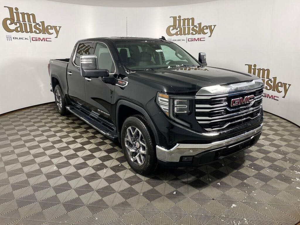 2026 GMC Sierra 1500 SLT Crew Cab 4WD