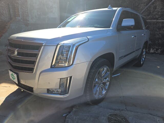 2016 Cadillac Escalade Luxury RWD