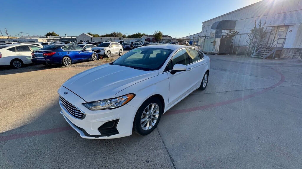 2020 Ford Fusion SE FWD