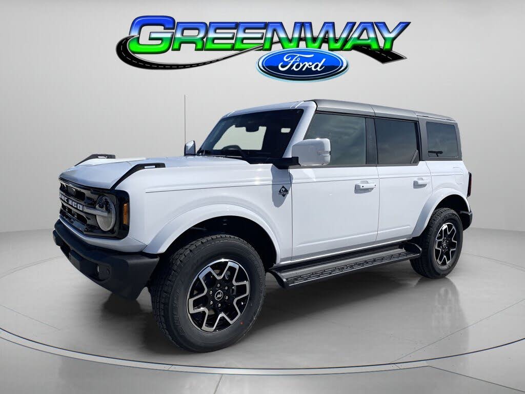 2025 Ford Bronco Outer Banks 4-Door 4WD
