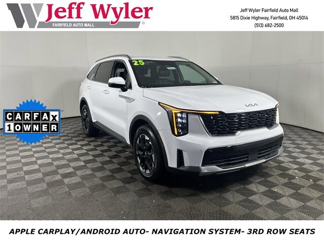 2025 Kia Sorento S FWD