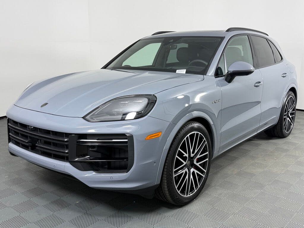 2025 Porsche Cayenne Turbo GT AWD