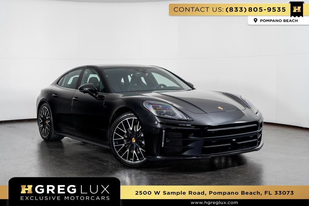 2025 Porsche Panamera 4 AWD