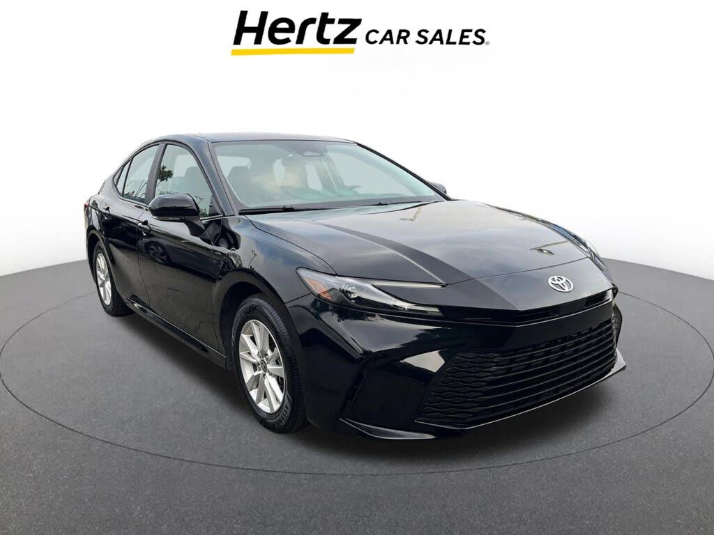 2025 Toyota Camry LE FWD