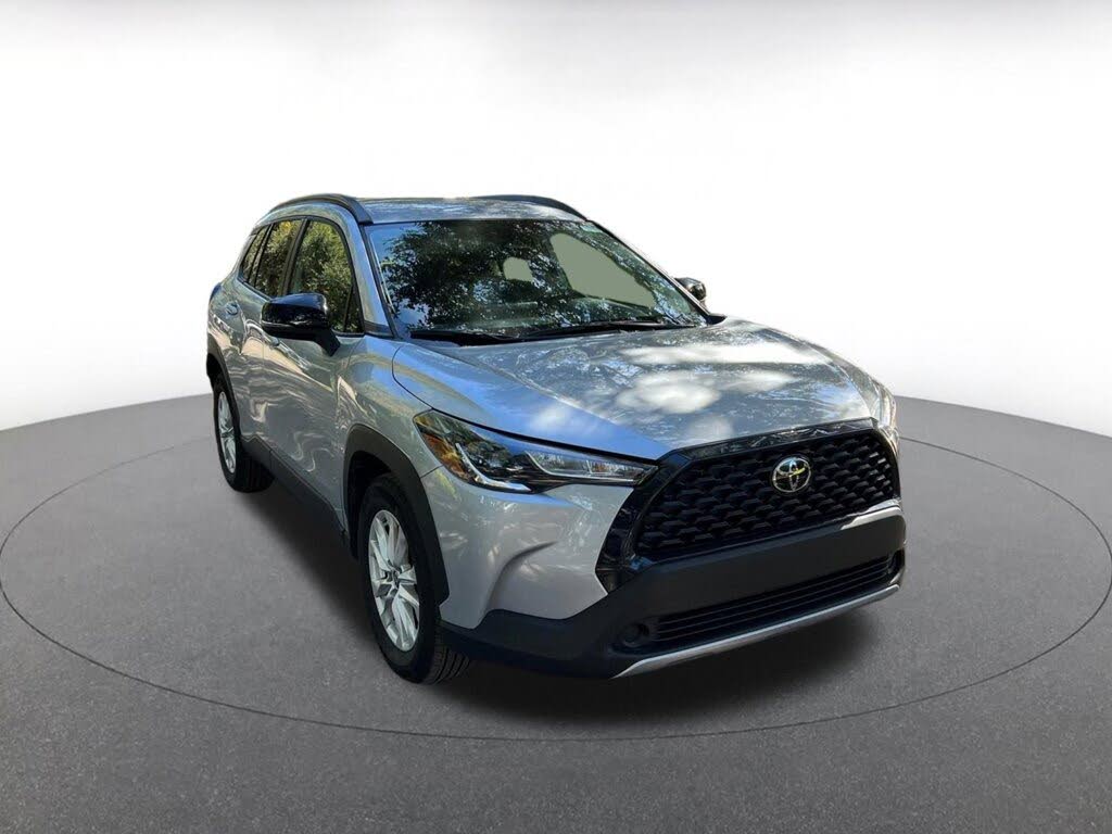 2025 Toyota Corolla Cross LE FWD