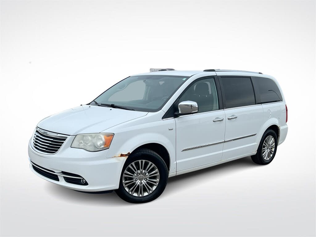 2014 Chrysler Town & Country Touring-L FWD