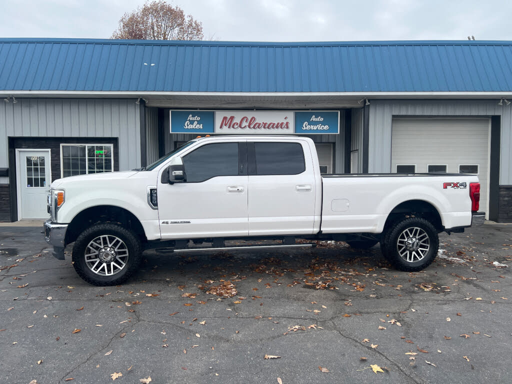2018 Ford F-350 Super Duty Lariat Crew Cab 4WD