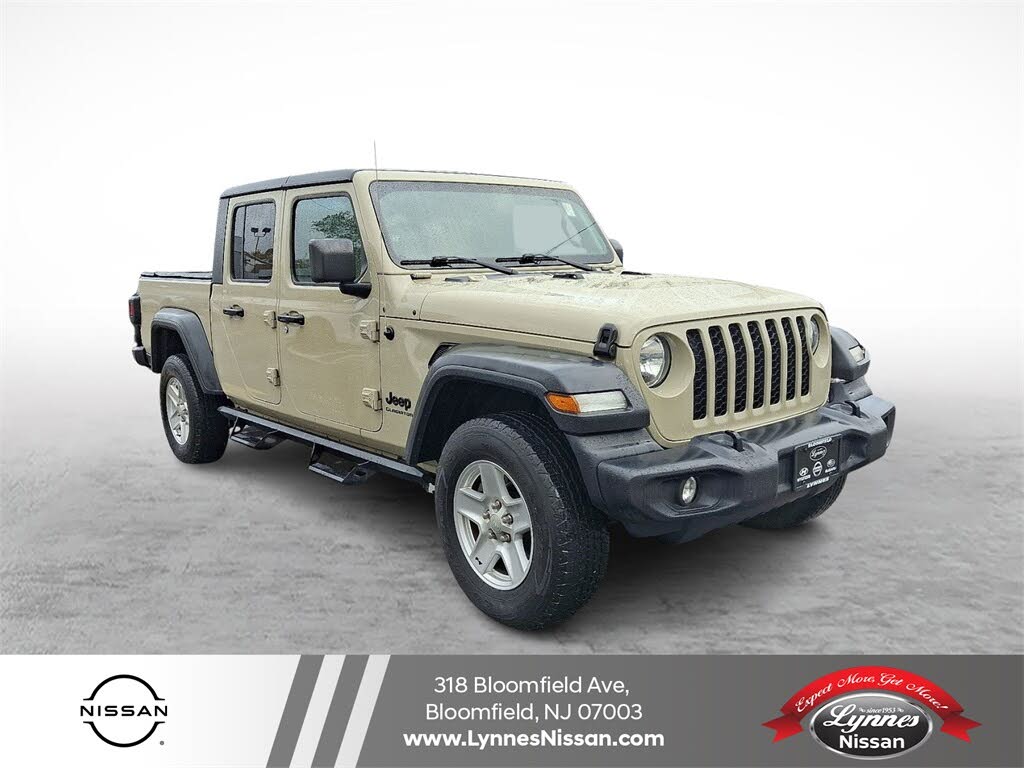 2020 Jeep Gladiator Sport Crew Cab 4WD