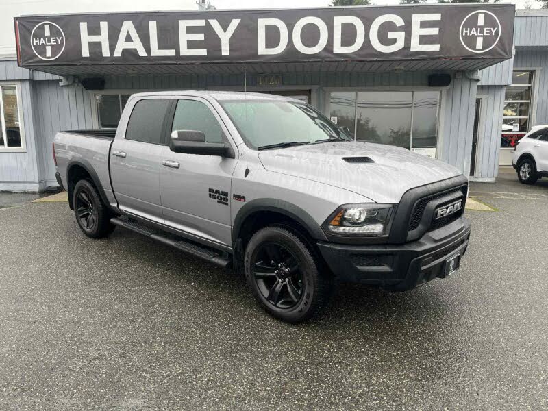 RAM 1500 Classic Warlock Crew Cab 4WD 2022