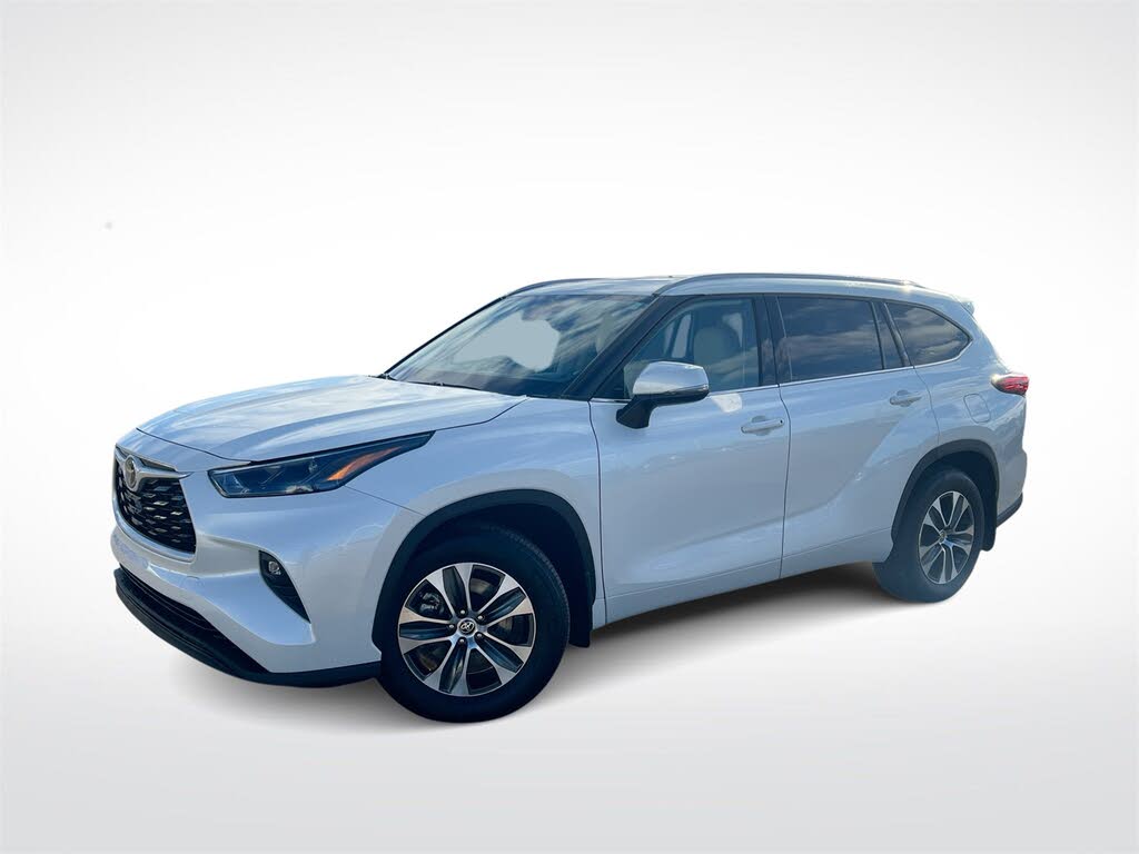 2022 Toyota Highlander XLE AWD
