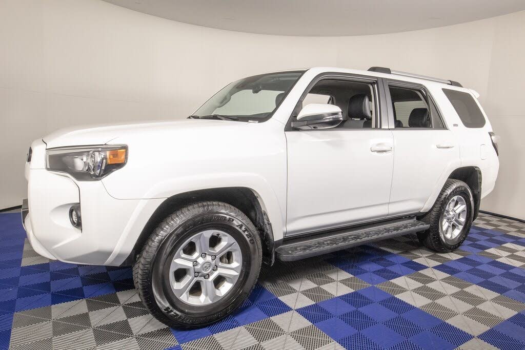 2024 Toyota 4Runner SR5 Premium 4WD