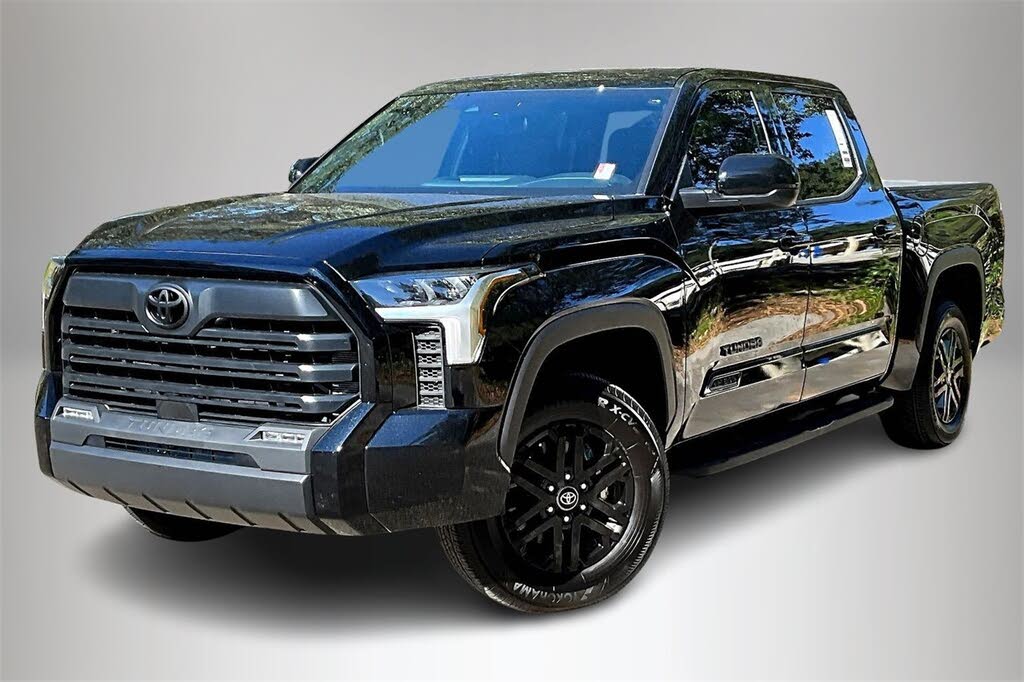 2025 Toyota Tundra SR5 CrewMax Cab 4WD