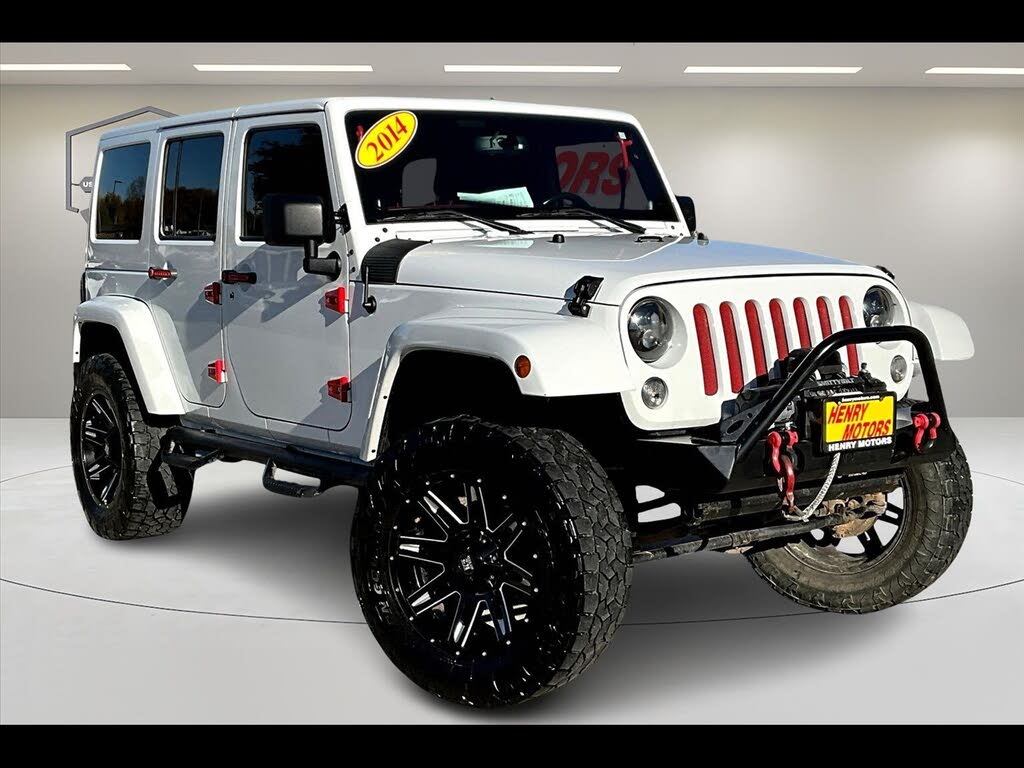 2014 Jeep Wrangler Unlimited Sahara 4WD
