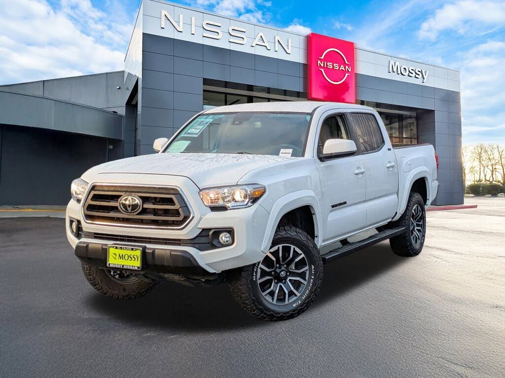 2022 Toyota Tacoma SR5 V6 Double Cab RWD