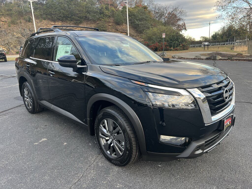 2025 Nissan Pathfinder SV 4WD