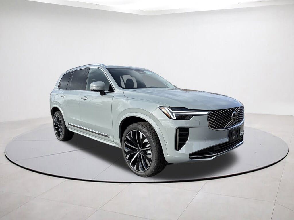 2026 Volvo XC90 B6 Plus 7-Passenger AWD