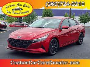 Hyundai Elantra SEL FWD