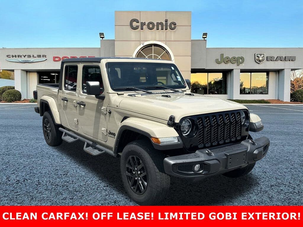 2022 Jeep Gladiator Altitude Crew Cab 4WD
