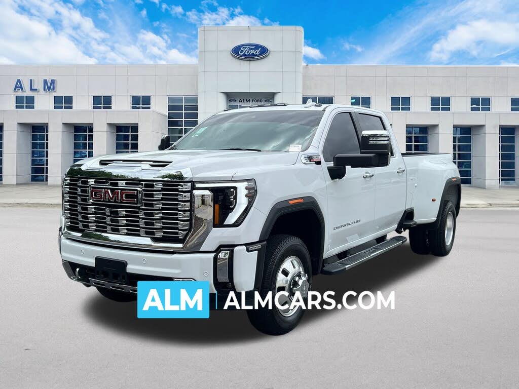 2024 GMC Sierra 3500HD Denali Crew Cab 4WD