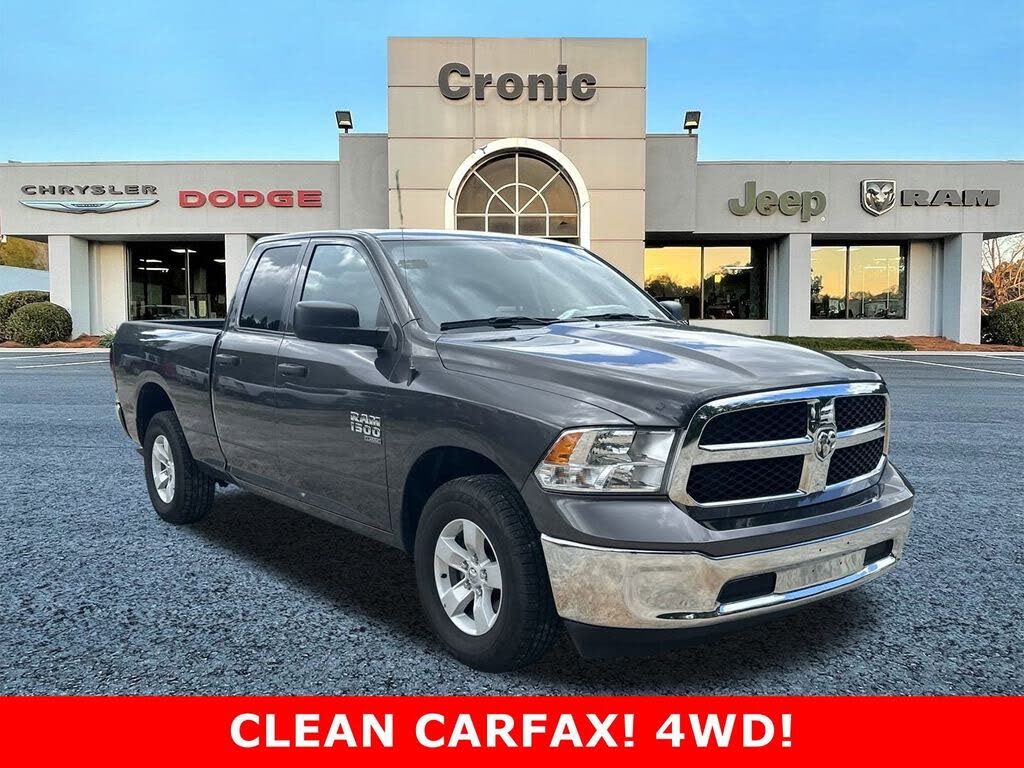 2024 RAM 1500 Classic SLT Quad Cab 4WD