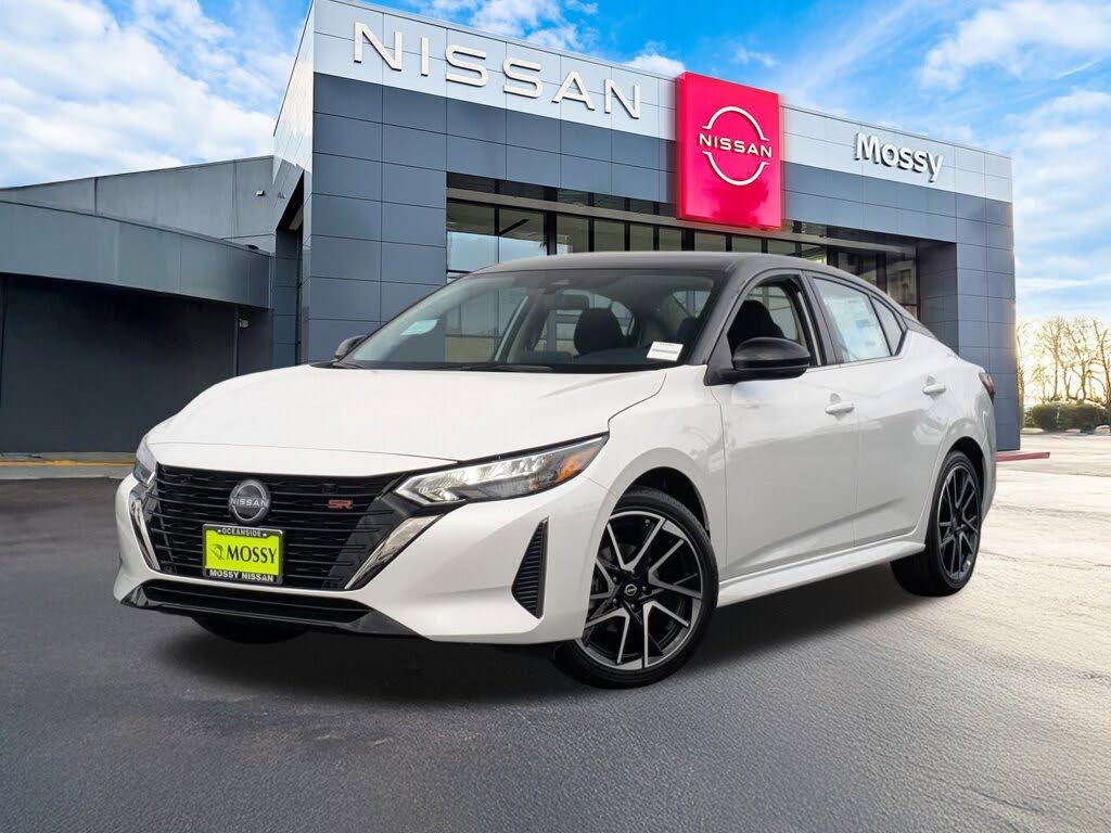 2025 Nissan Sentra SR FWD
