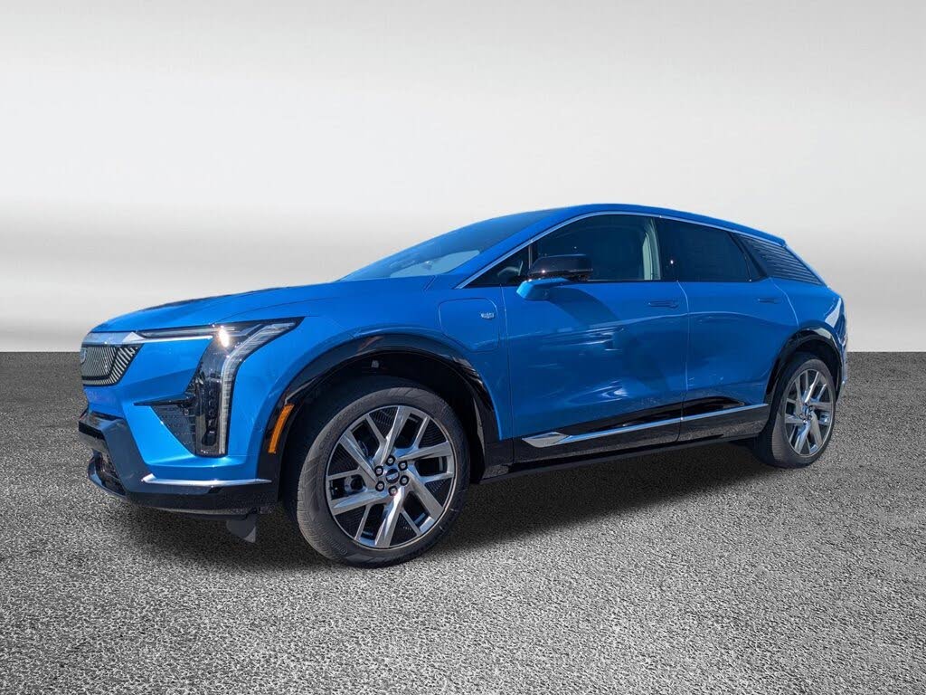 2026 Cadillac OPTIQ Luxury RWD